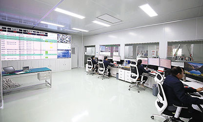 央媒持續(xù)關(guān)注 虹潤再增信心--新華社客戶端專題報道巜福建順昌虹潤儀表的國產(chǎn)化之路》，生動描述虹潤公司近年走過的成功之路